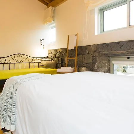 Casa Dos Caldeiras Bed & Breakfast Lajes do Pico Exterior photo